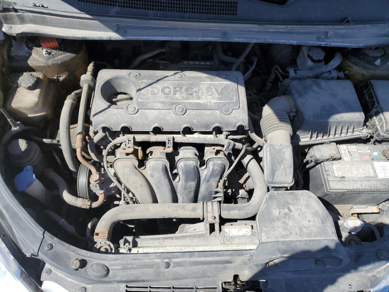 2011 Kia Rondo VIN: KNAHH8A83B7338272 Lot: 53492305