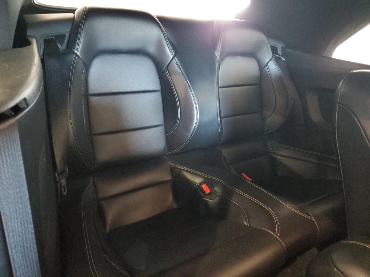 2015 Ford Mustang VIN: 1FATP8UH8F5405323 Lot: 54180385