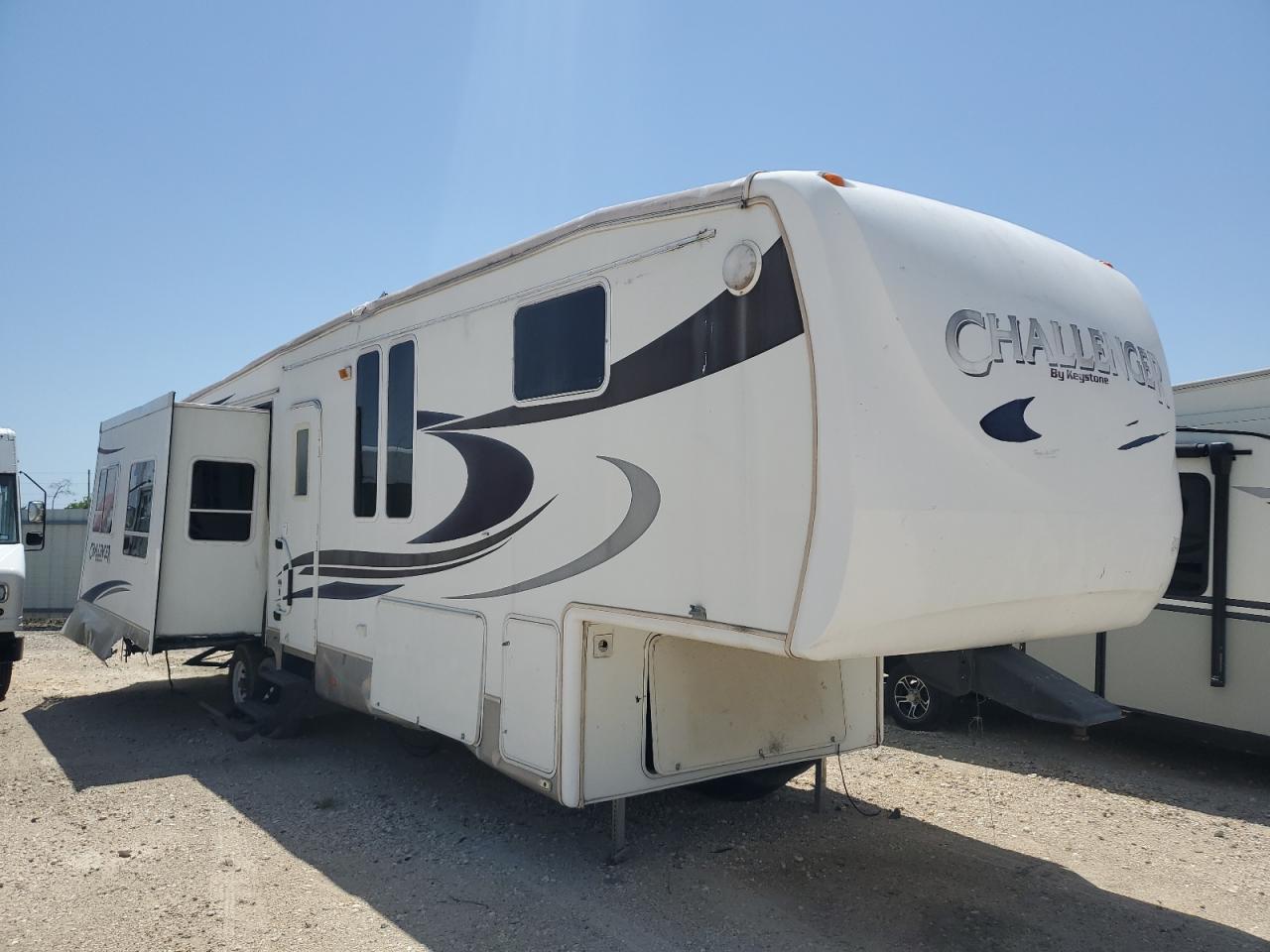 2006 Dutchman Challenger for Sale in Temple, TX - Side