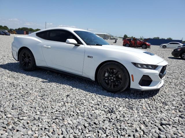  FORD MUSTANG 2024 Biały
