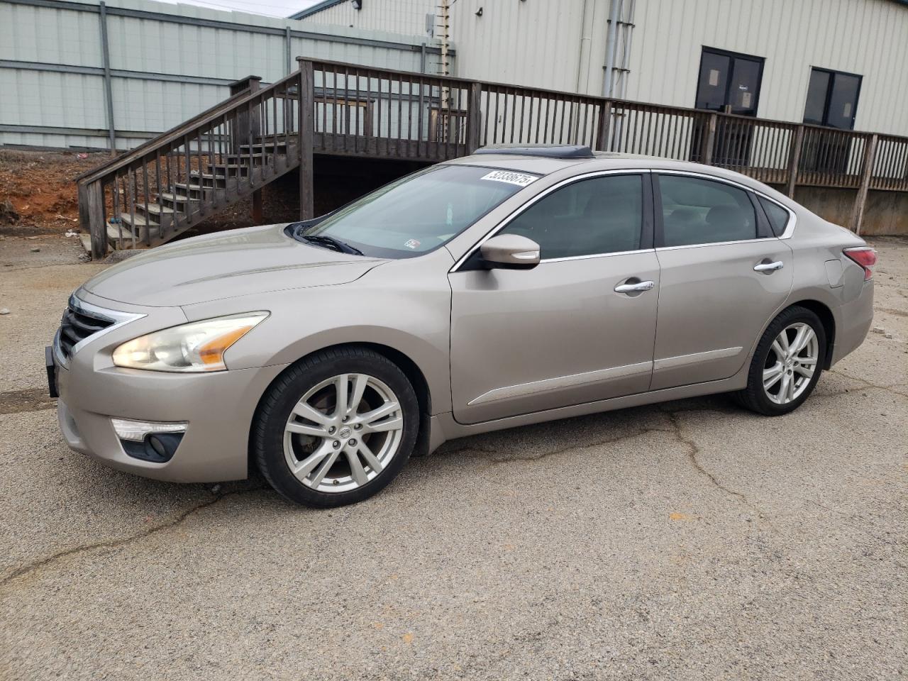 2015 Nissan Altima 3.5S for Sale in Chatham, VA - Front End