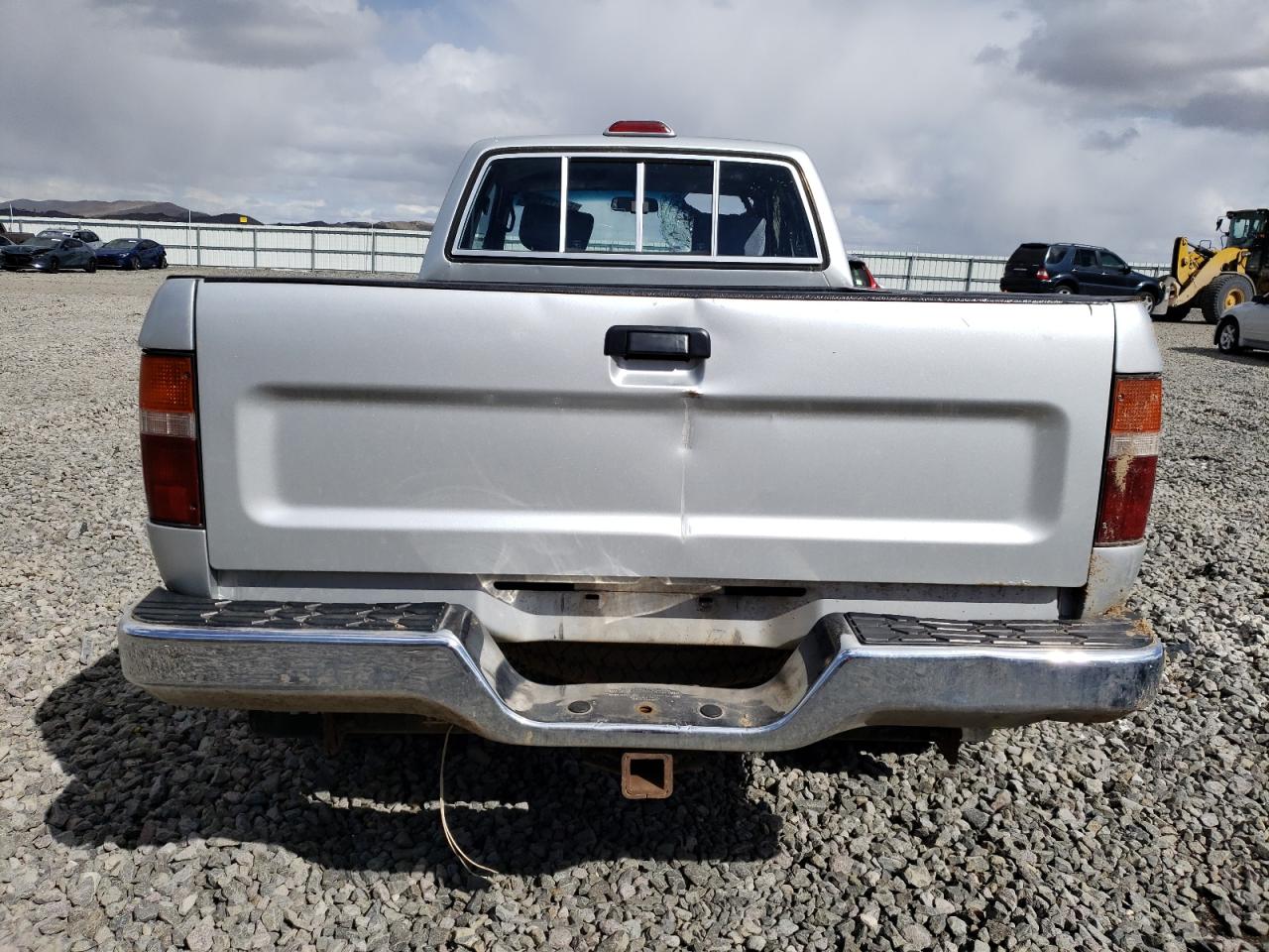 1994 Toyota Pickup 1/2 Ton Extra Long Wheelbase VIN: JT4RN13P4R6065032 Lot: 51013105