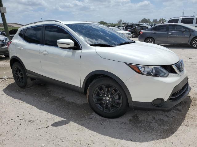  NISSAN ROGUE 2019 White