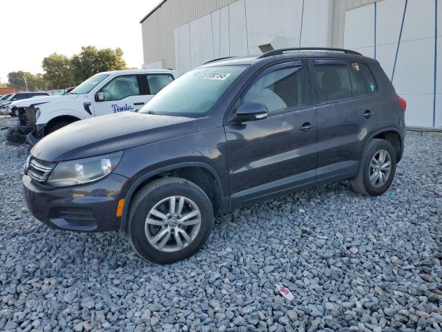  VOLKSWAGEN TIGUAN 2016 Granatowy