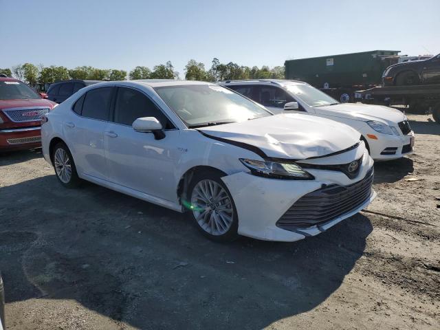  TOYOTA CAMRY 2019 Biały
