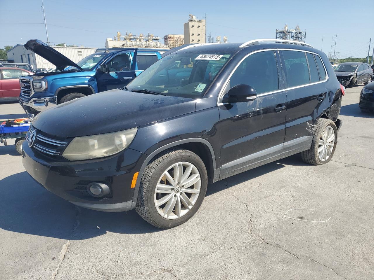 2014 Volkswagen Tiguan S продається в New Orleans, LA - Undercarriage
