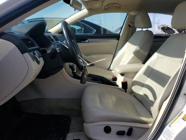  VOLKSWAGEN PASSAT 2015 Білий