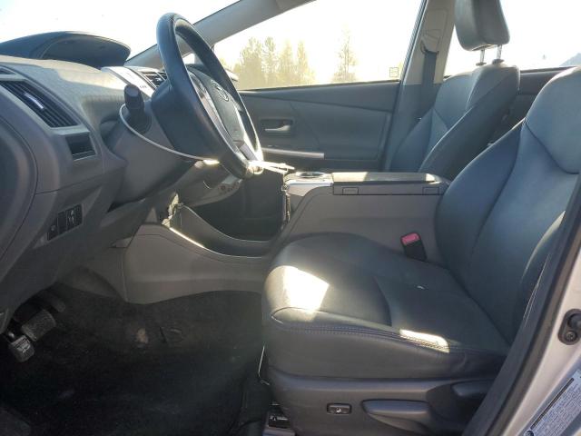  TOYOTA PRIUS 2014 Серебристый