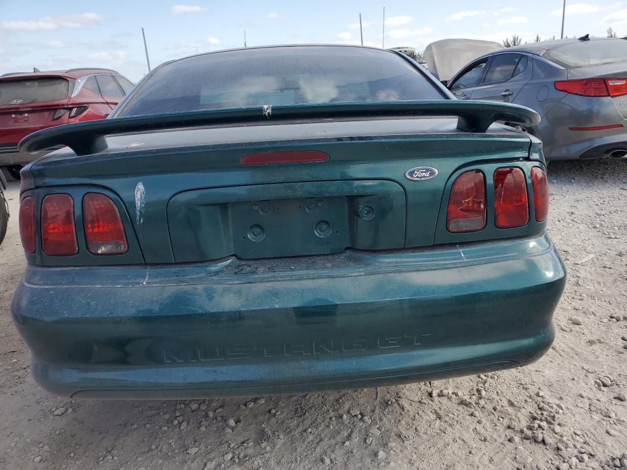 1998 Ford Mustang Gt VIN: 1FAFP42X0WF255816 Lot: 55011425