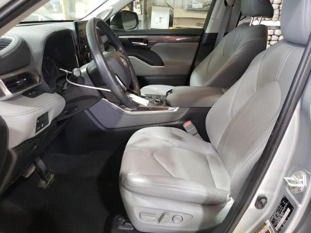  TOYOTA HIGHLANDER 2020 Srebrny