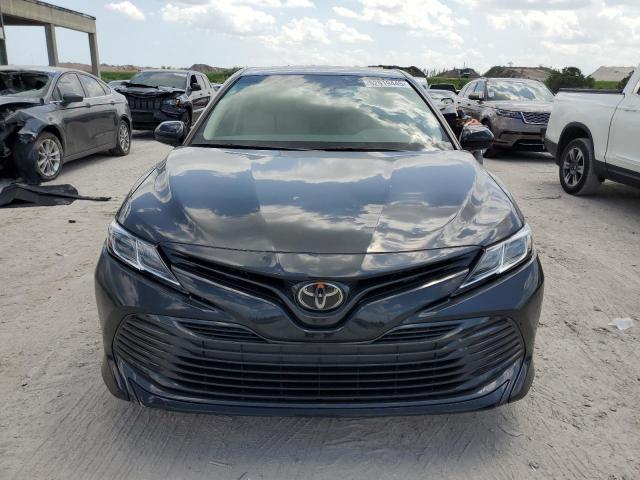  TOYOTA CAMRY 2018 Черный