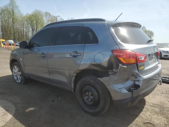 Паркетники MITSUBISHI OUTLANDER 2015 Сріблястий