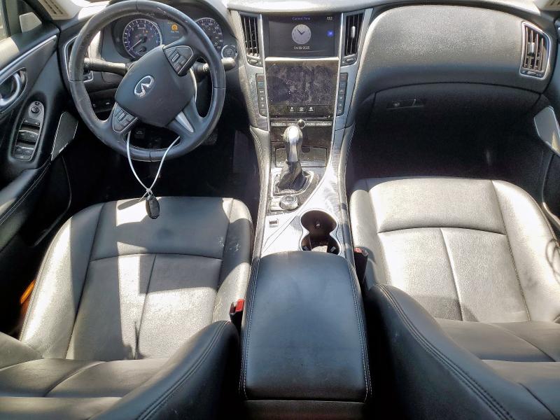 INFINITI Q50 2017 Srebrny