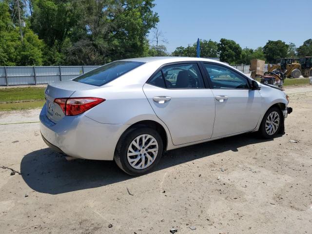  TOYOTA COROLLA 2017 Silver