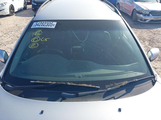 2003 VOLVO V70 D5 S