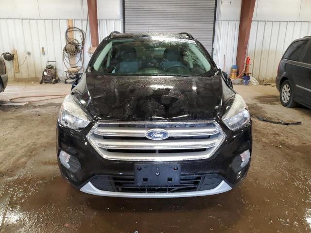  FORD ESCAPE 2018 Чорний