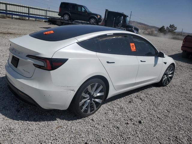  TESLA MODEL 3 2024 Белый
