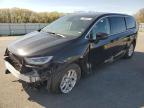 Assonet, MA에서 판매 중인 2023 Chrysler Pacifica Touring L - Front End