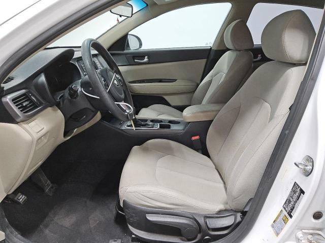 Sedans KIA OPTIMA 2017 White