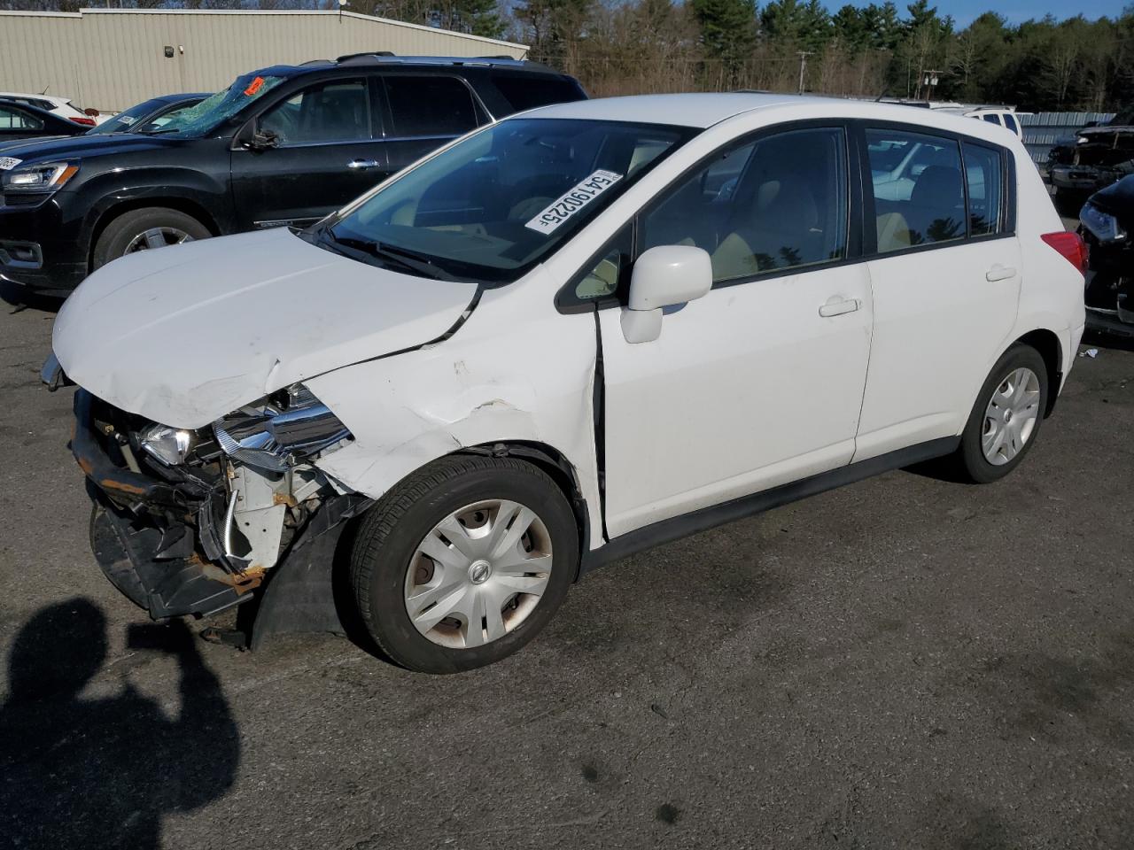 2011 Nissan Versa S на продаже в Exeter, RI - Front End