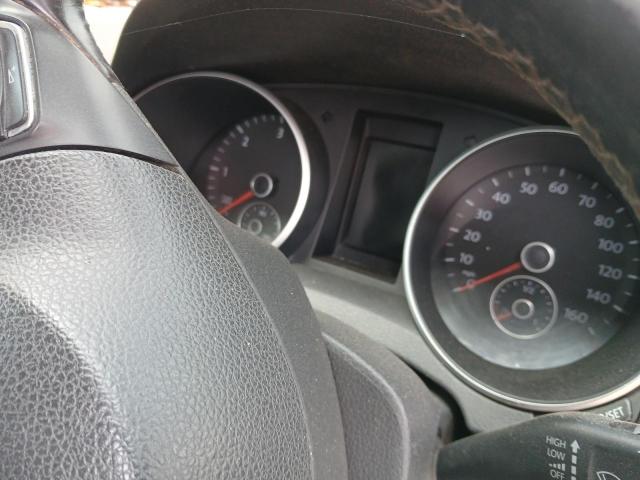 2011 VOLKSWAGEN GOLF MATCH