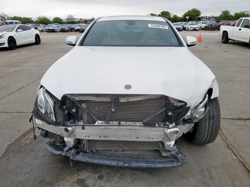  MERCEDES-BENZ E-CLASS 2019 Biały