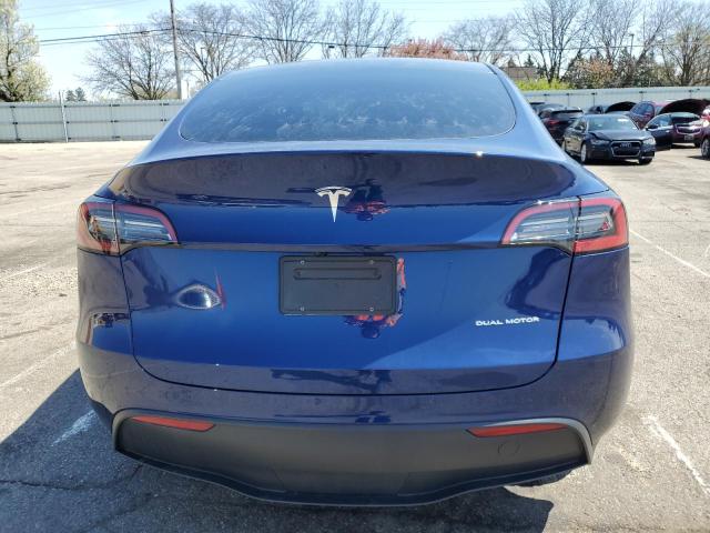  TESLA MODEL Y 2024 Blue