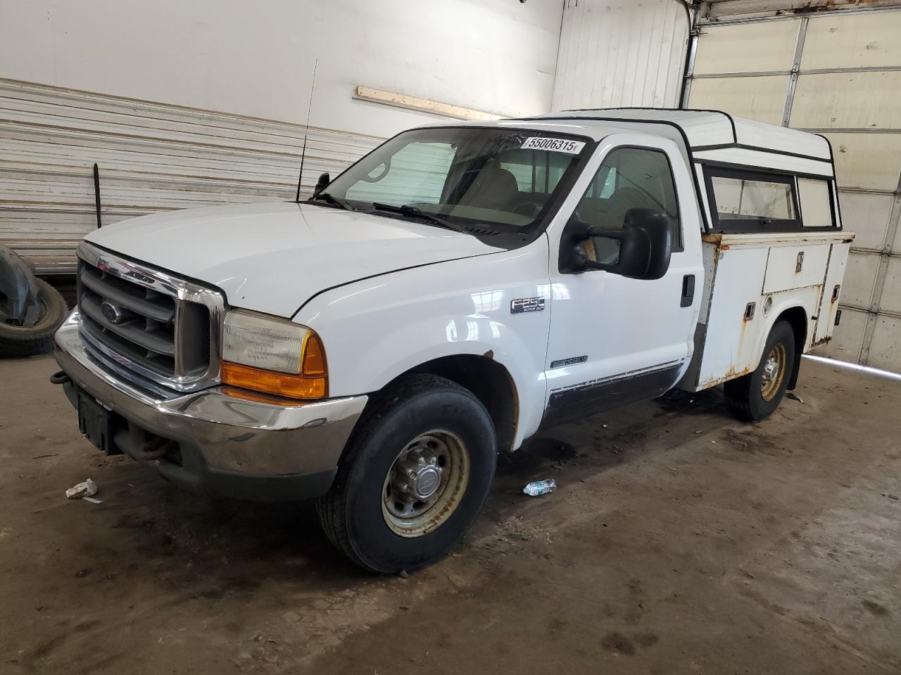 Ham Lake, MN에서 판매 중인 2001 Ford F250 Super Duty - Mechanical