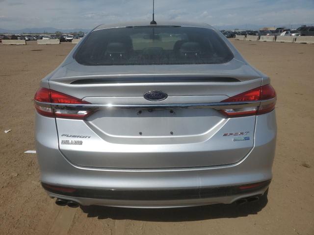  FORD FUSION 2017 Srebrny