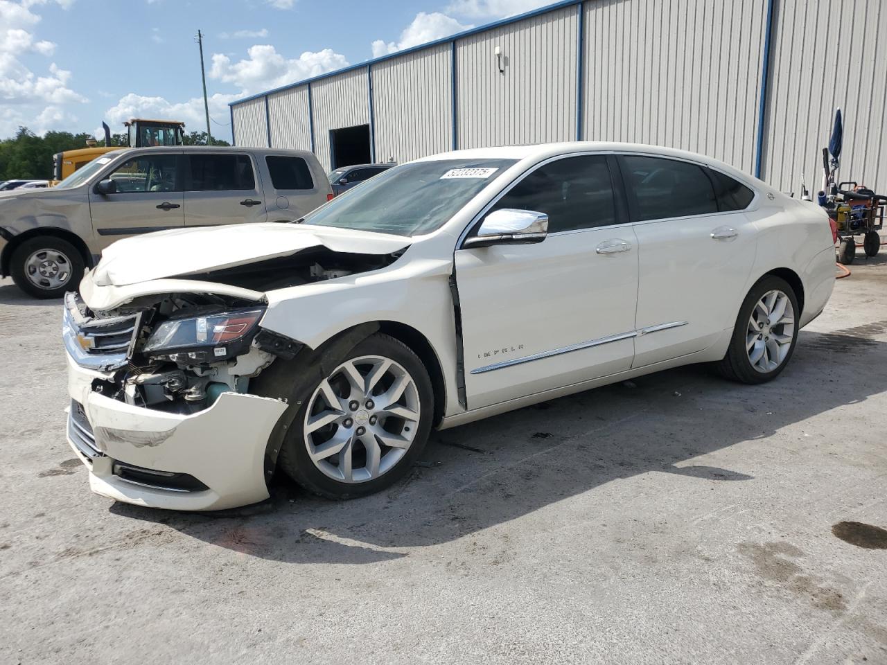 2014 Chevrolet Impala Ltz for Sale in Apopka, FL - Front End