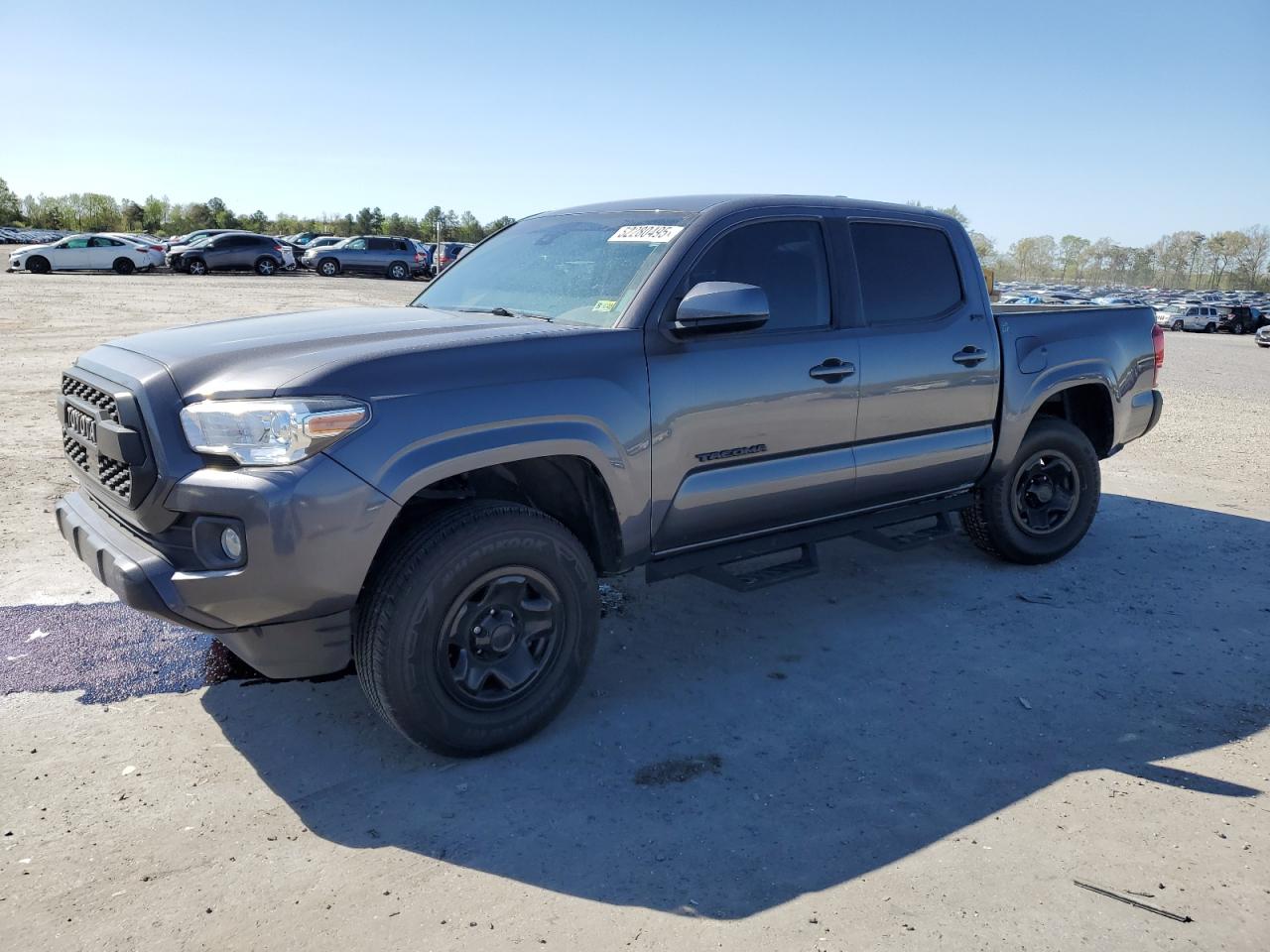 3TYAX5GN0NT034219 TOYOTA TACOMA Photo 1