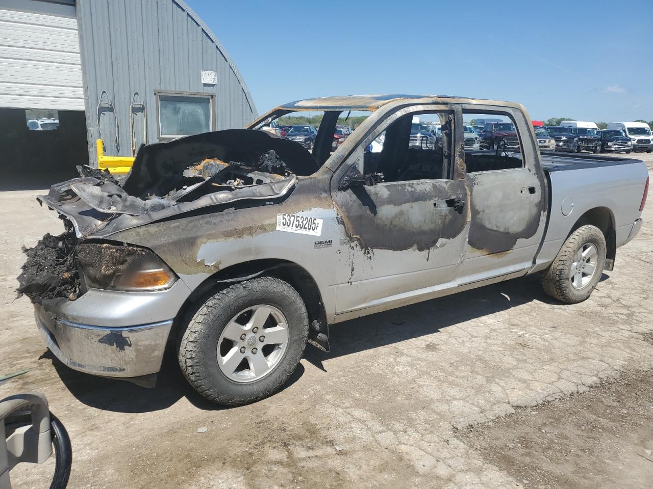 2011 Dodge Ram 1500 للبيع في Wichita، KS - Burn