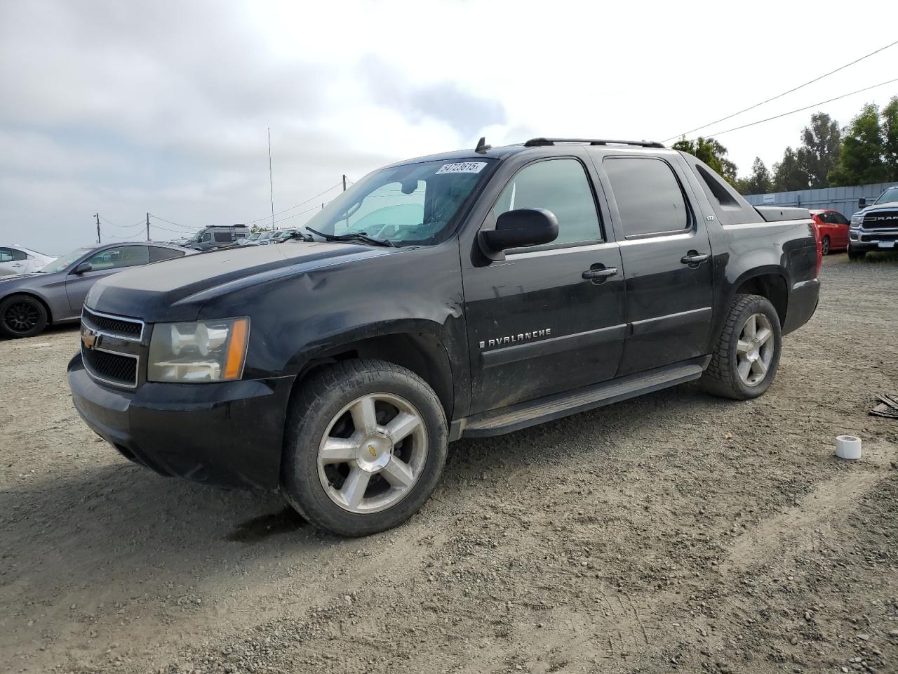 2007 Chevrolet Avalanche K1500 продається в American Canyon, CA - Side