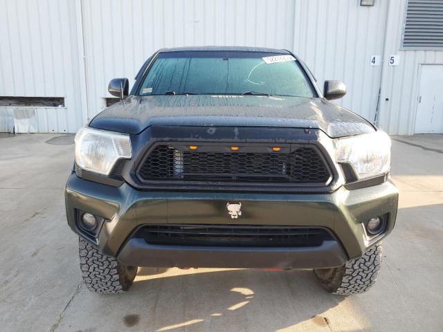 Пікапи TOYOTA TACOMA 2013 Зелений