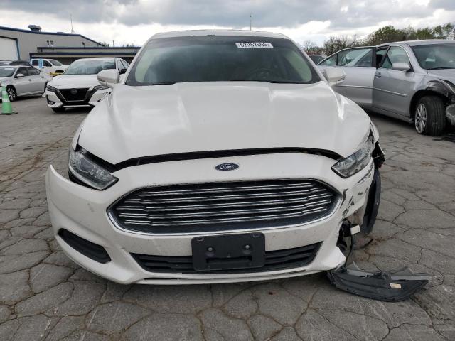 Sedans FORD FUSION 2013 White