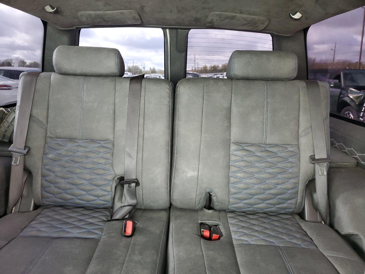 1995 Chevrolet Tahoe K1500 VIN: 3GNEK18K1SG115191 Lot: 53555115