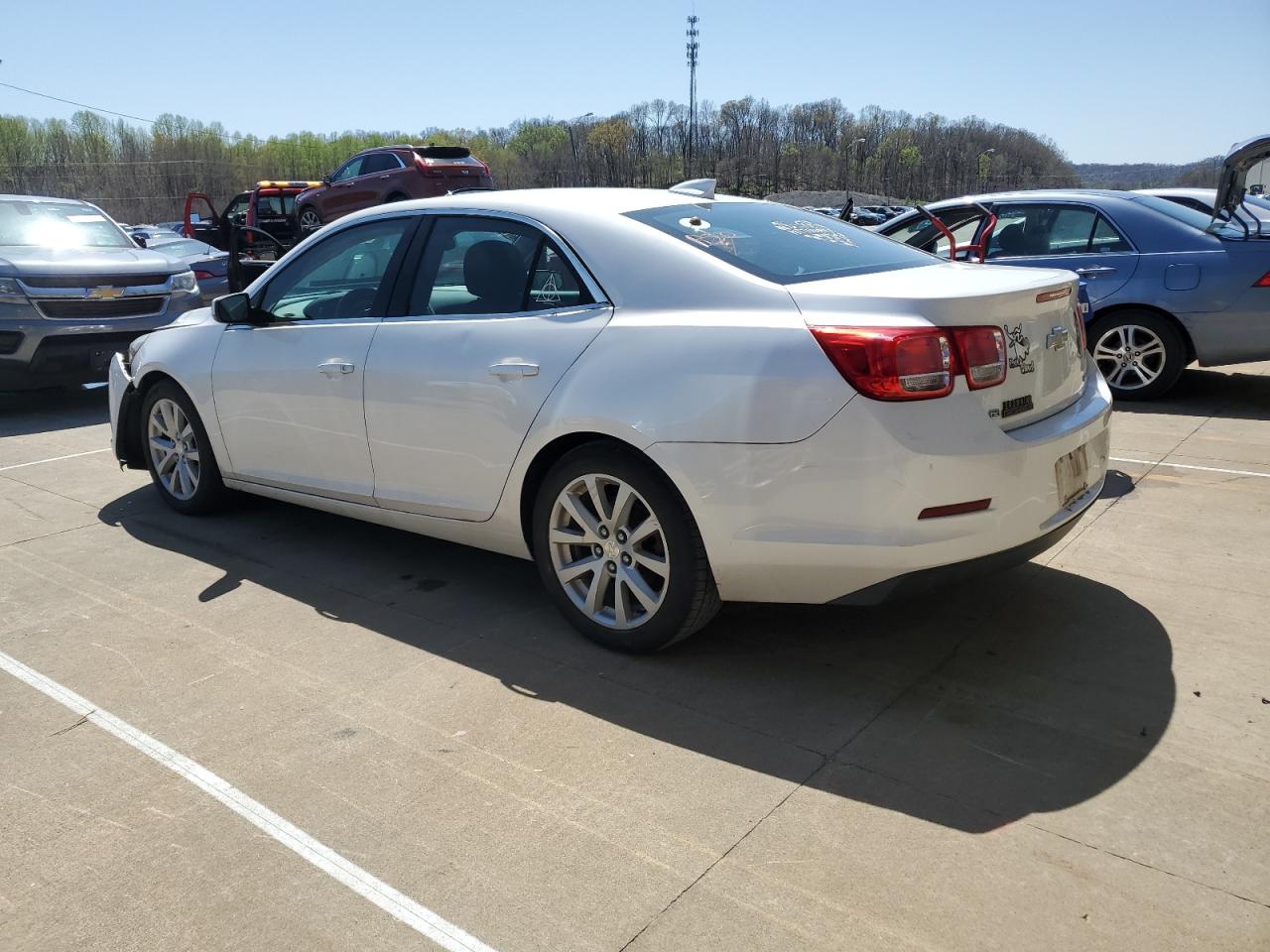 2015 Chevrolet Malibu 2Lt white sedan gas 1G11D5SL7FF164471 photo #3