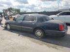 2007 Lincoln Town Car Signature Long Wheelbase للبيع في Orlando، FL - Front End