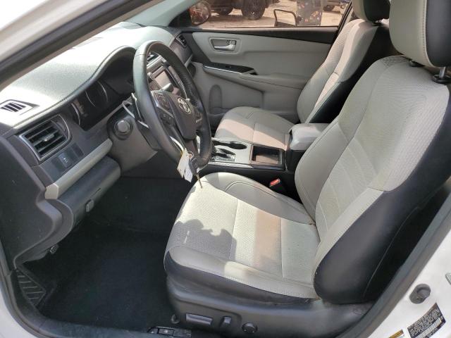  TOYOTA CAMRY 2016 Biały