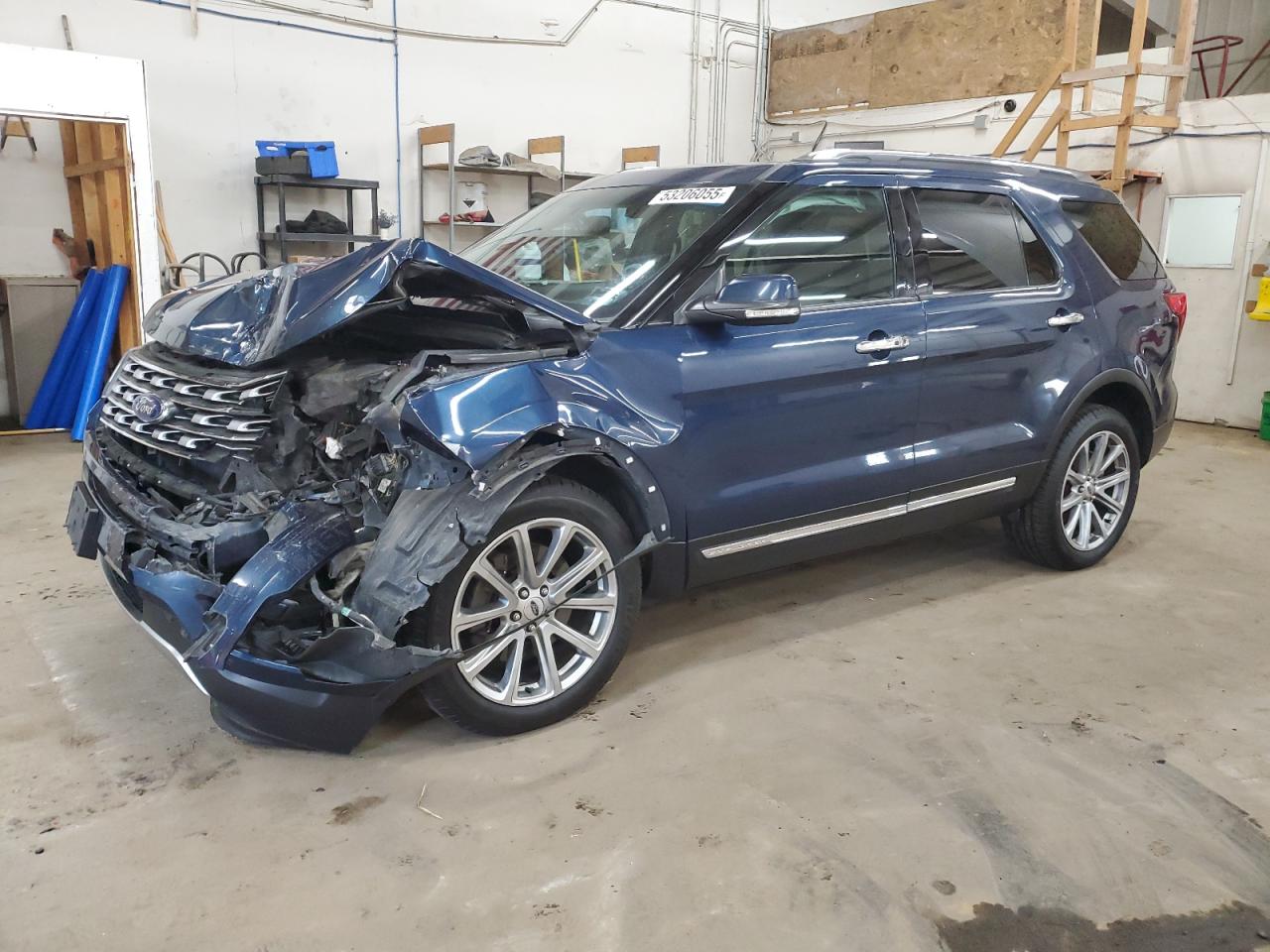 2016 Ford Explorer Limited for Sale in Ham Lake, MN - Front End