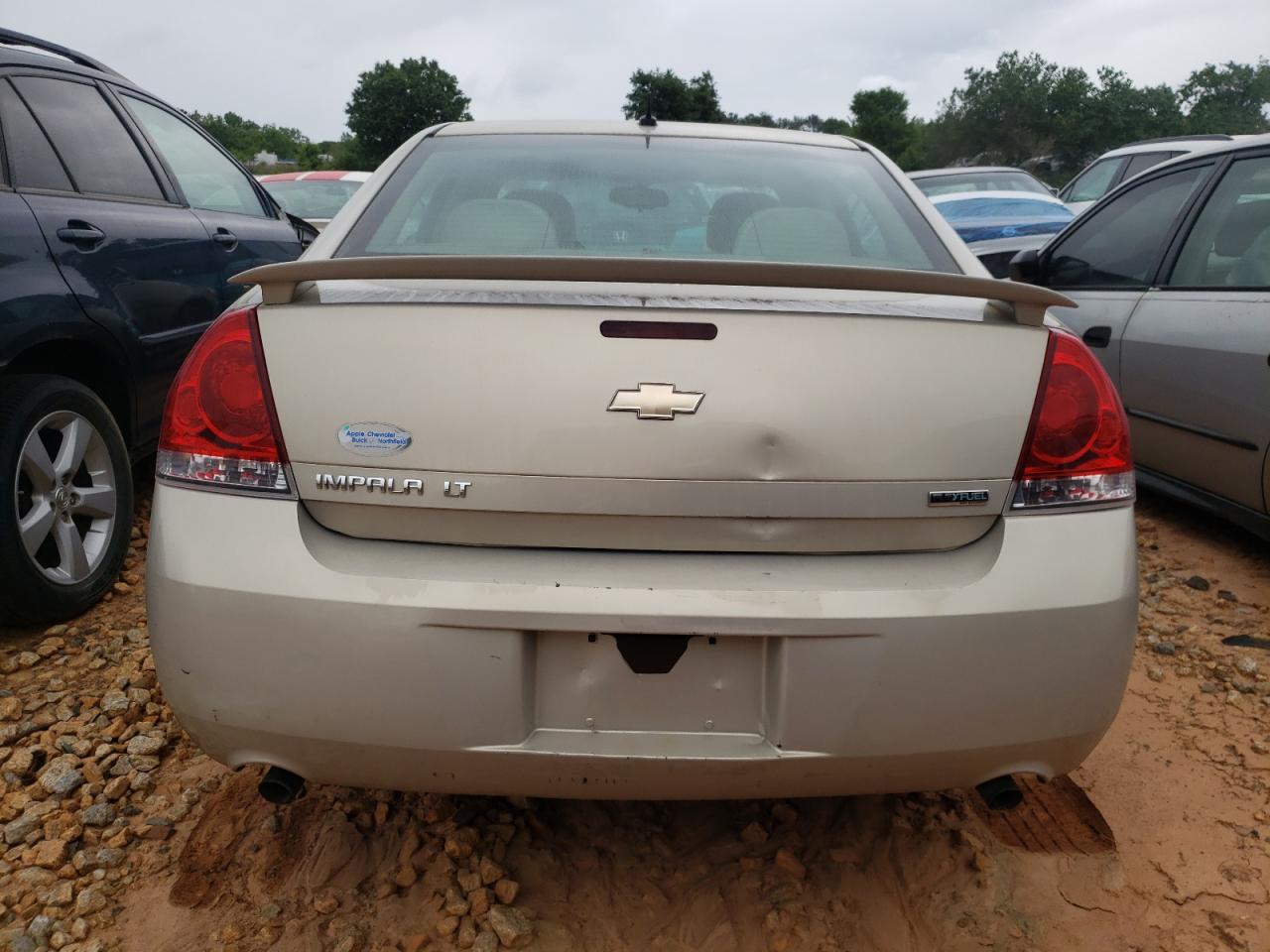 2012 Chevrolet Impala - Image 6