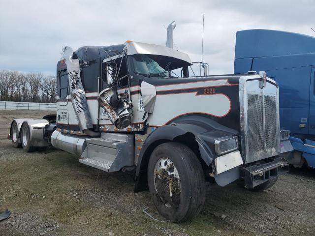 2021 Kenworth W900 Semi Truck