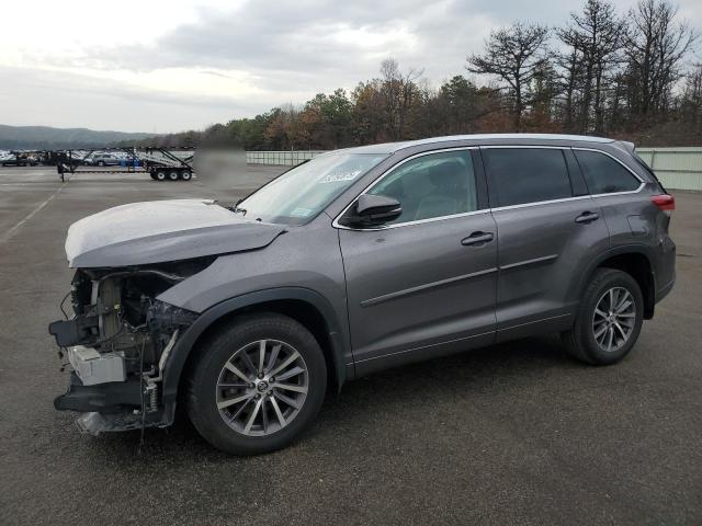  TOYOTA HIGHLANDER 2017 Gray
