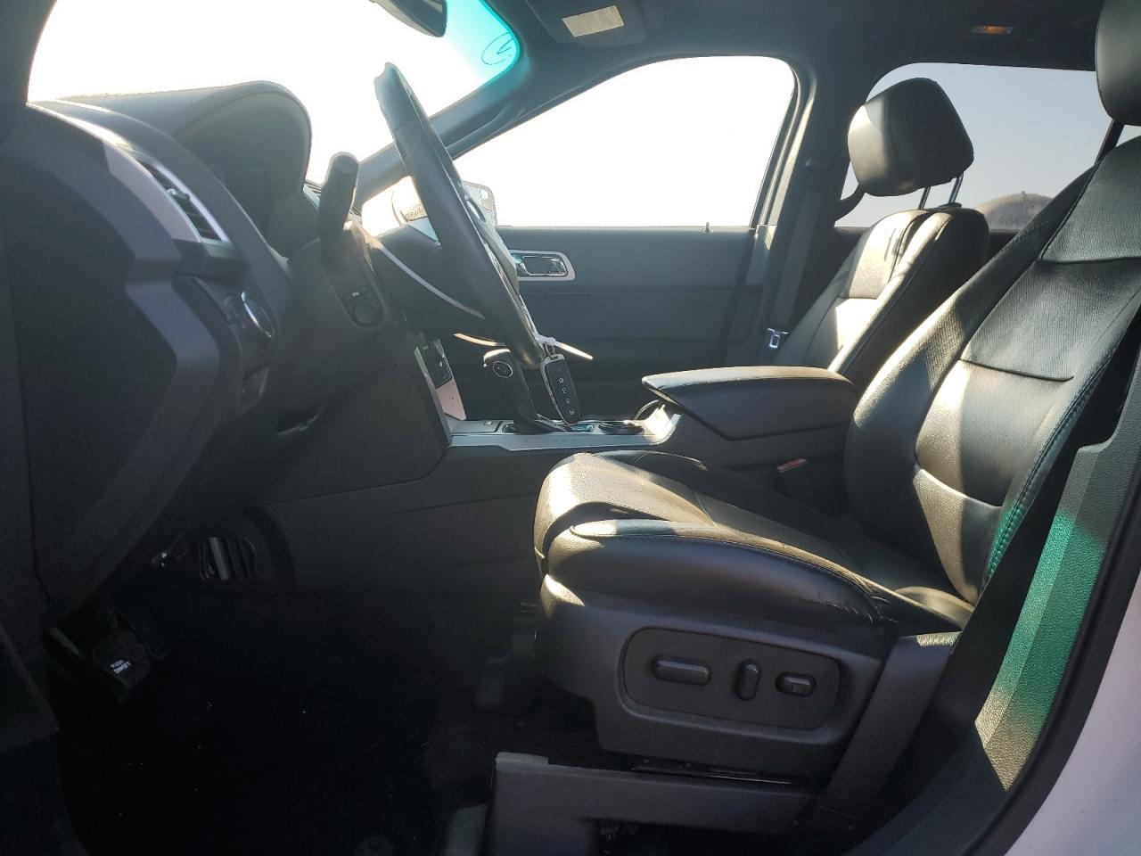 2015 Ford Explorer - Image 7