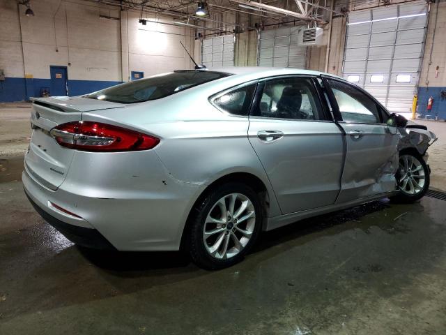  FORD FUSION 2019 Серебристый