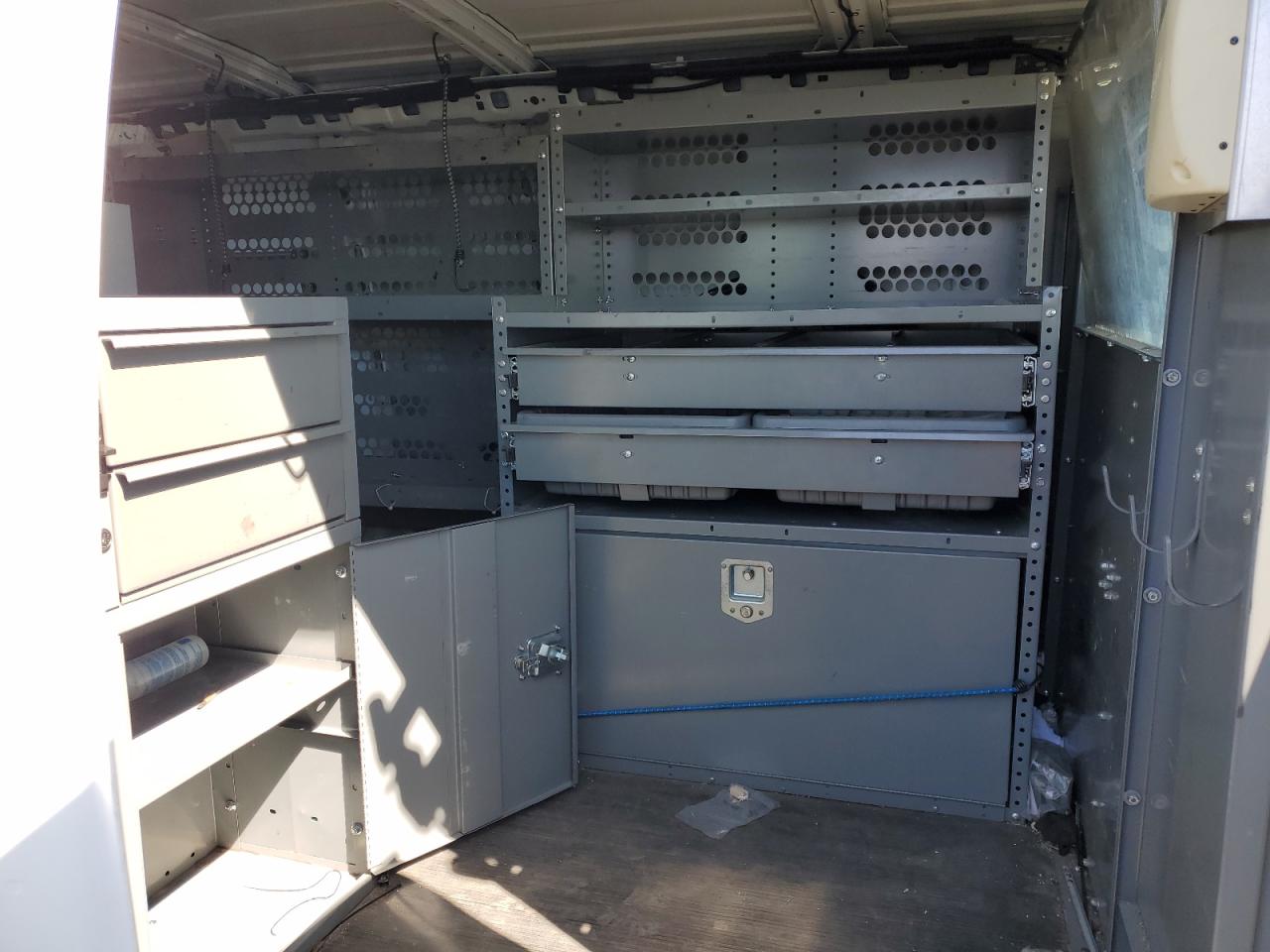 2013 Chevrolet Express G2500 VIN: 1GCWGFCA0D1137727 Lot: 52378405