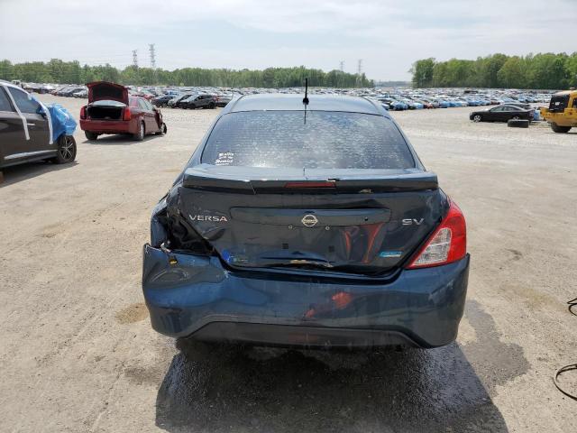  NISSAN VERSA 2016 Синий
