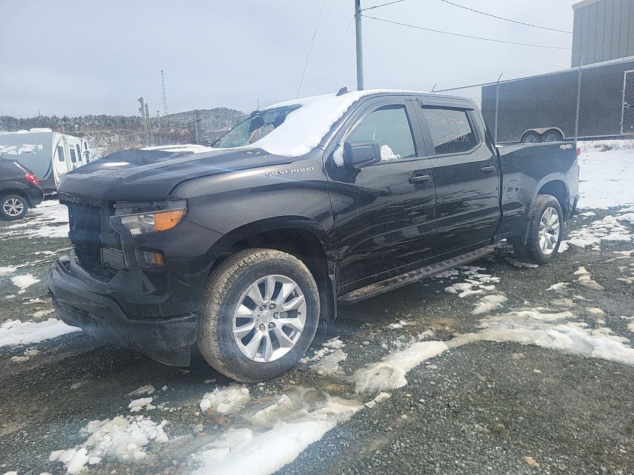 2024 Chevrolet Silverado K1500 Custom de vânzare în Cow Bay, NS - Front End