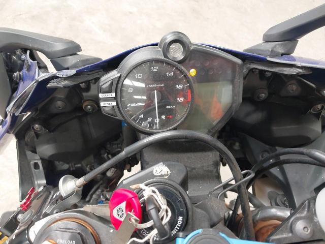 2017 YAMAHA YZF R6 17