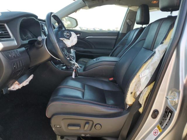  TOYOTA HIGHLANDER 2019 Сріблястий